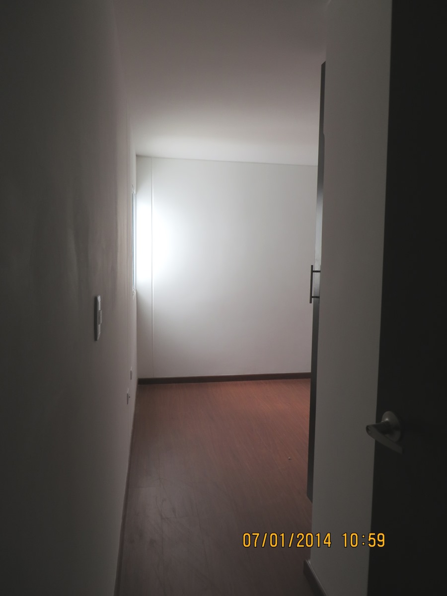 820